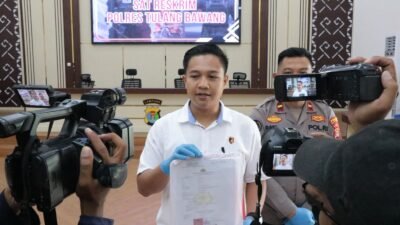 Polres Tulang Bawang Tangkap Lima Sindikat Pemalsu SKCK Yang Sudah Beraksi Sejak 2022, Empat Diantaranya IRT