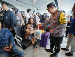 Tinjau Pelabuhan Merak, Kapolri Sebut Terjadi Penguraian Kepadatan Imbas Kebijakan Diskon Tiket dan WFA