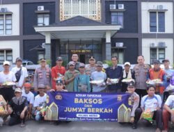 Kapolres Metro Gelar Bakti Sosial untuk Tukang Becak di Bulan Suci Ramadhan