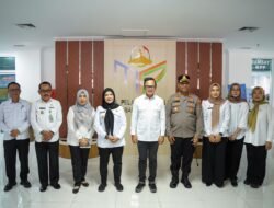 Wamendagri Bima Arya Sugiarto Memberikan Apresiasi Terhadap Pelayanan di Mal Pelayanan Publik (MPP) Kota Bandar Lampung