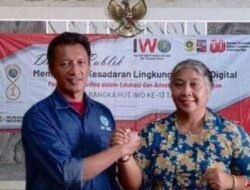 Peringati HUT ke-13 IWO, Komitmen Menjaga Profesionalisme Wartawan di Era Digital