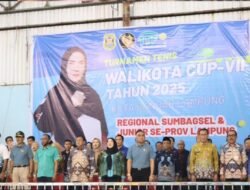 Walikota Bandar Lampung, Hj. Eva Dwiana Membuka Kejuaraan Tenis Walikota CUP VII Se- Sumbagsel Dan Junior Se- Provinsi Lampung Tahun 2025
