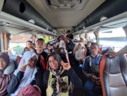 44 Atlit Taekwondo ADR.TC Berangkat ke Kejuaraan Internasional di Yogyakarta