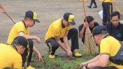 Polres Metro Polda Lampung dan Pemkot Metro Bersinergi Bersihkan Lapangan Samber, Wujudkan Indonesia ASRI