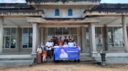 Alhamdulillah masyarakat kuhuripan jaya”‘Terimaksih telah menerima sedekah uang dari calon Ketua Umum Hipmi Ade jona Meberikan santunan ke Masjid Jami At Taqwa di kampung Kahuripan jaya