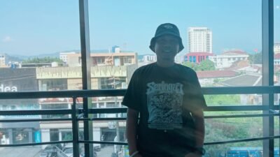 DPD A-PPI Kota Metro Dukung Kadis Pendidikan dan Kebudayaan Provinsi Lampung Melarang Kepala Sekolah Untuk Menjual Dan Mengarahkan Pembelian Seragam Sekolah Ditempat Tertentu !!