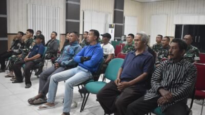 Korem 043/Gata Jadikan Nobar Piala Dunia 2026 Ajang Silaturahmi Dengan Masyarakat
